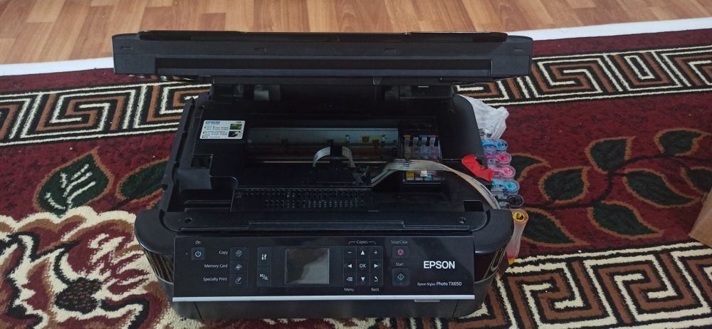Epson Stylus Photo TX650 ko‘p funksiyali printeri ( MFP )