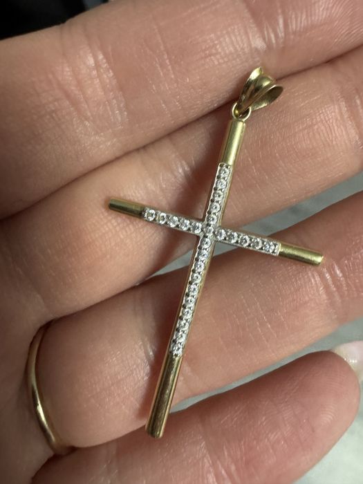 Cruciulita aur 14K