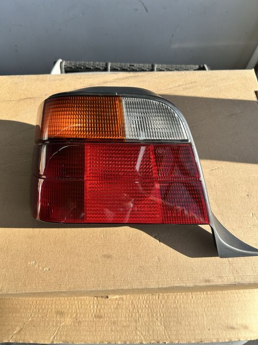 Задние фонари бмв е36