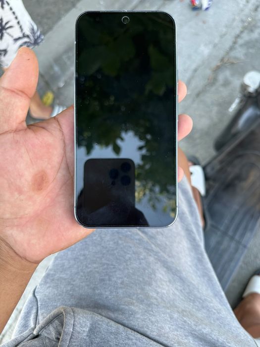 Vând schimb google pixel 10 pro xl