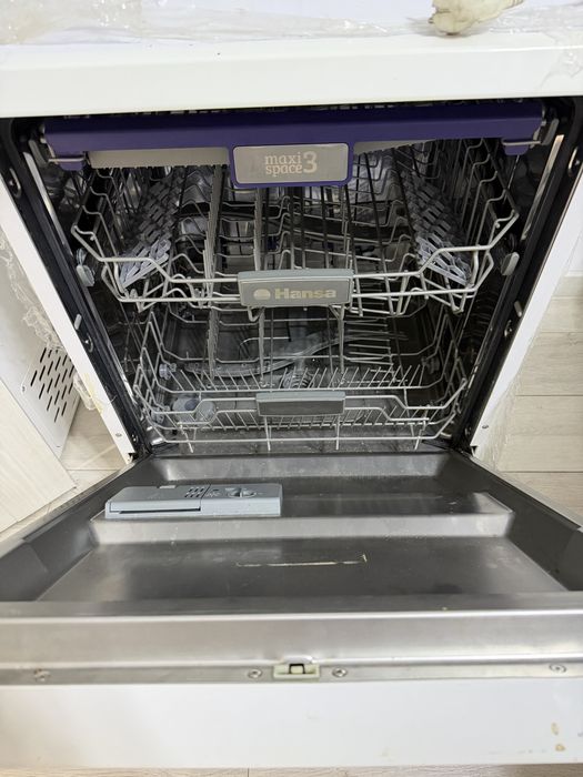 Продам посудамоечную машину
