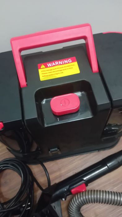 Vand aspirator cu injectie extractie 600 w nu este nici o firma.