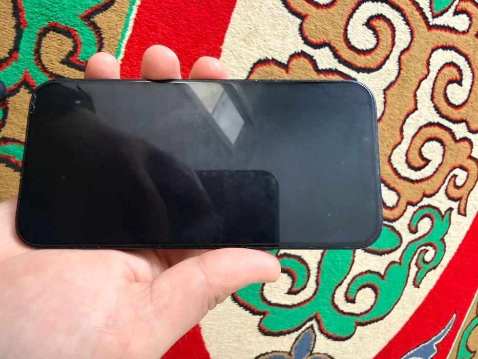 Айфон 13 сатылад