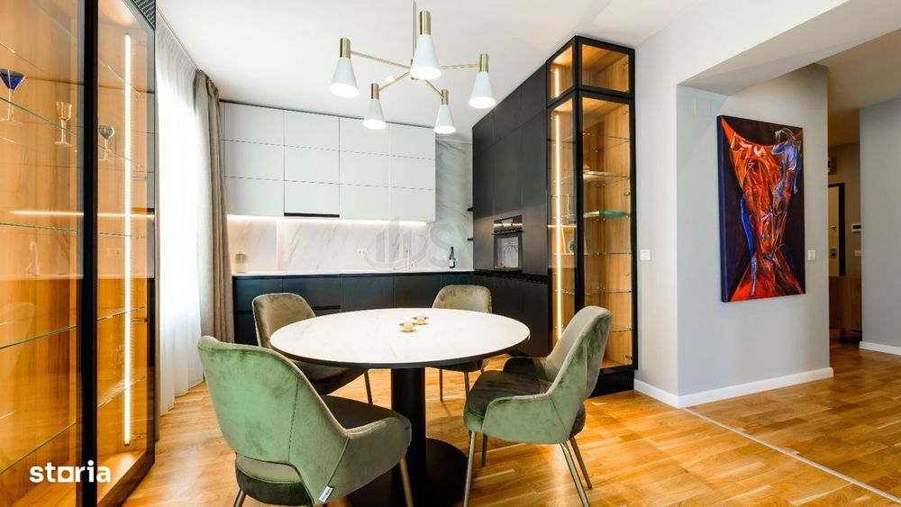Apartament de 3 camere I Luxuria I Vedere gradina interioara