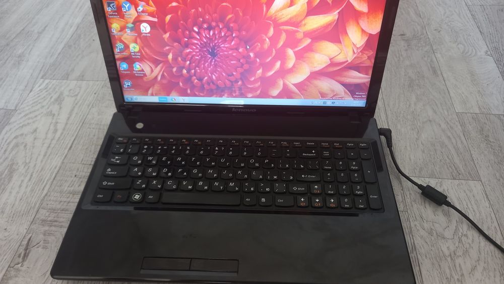 Продаётся ноутбук Lenovo