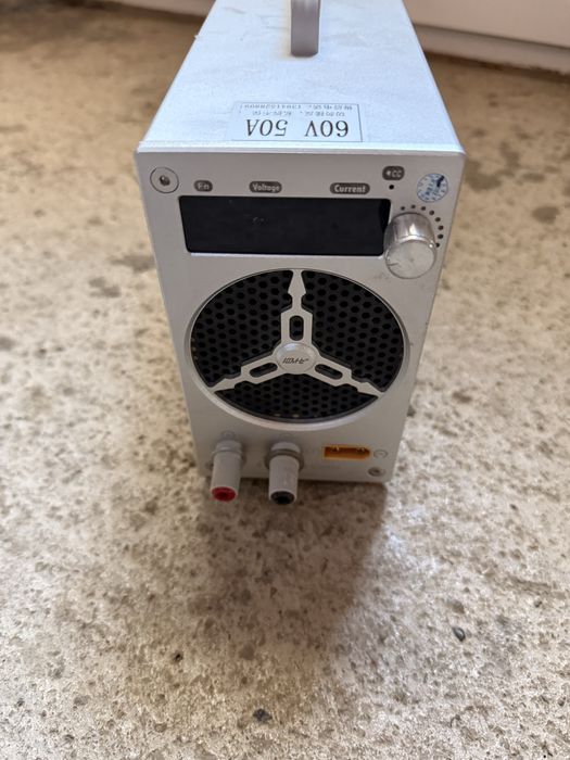 Incarcator baterii fotovoltaice