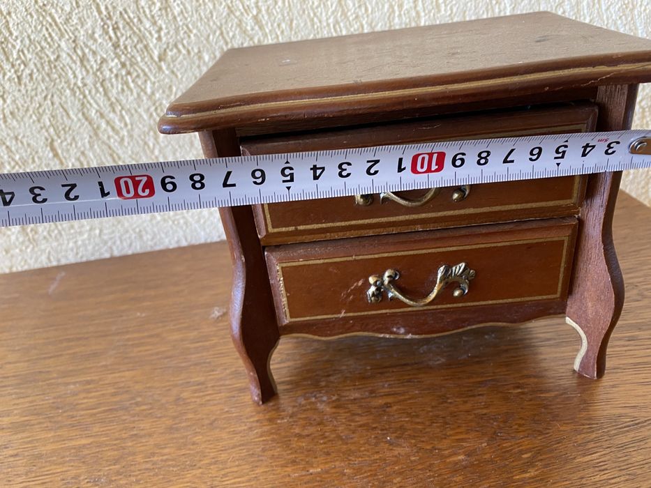 Немска музикална кутия за бижута от дъб