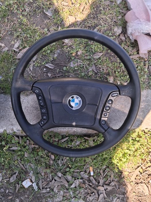 Части за BMW E38