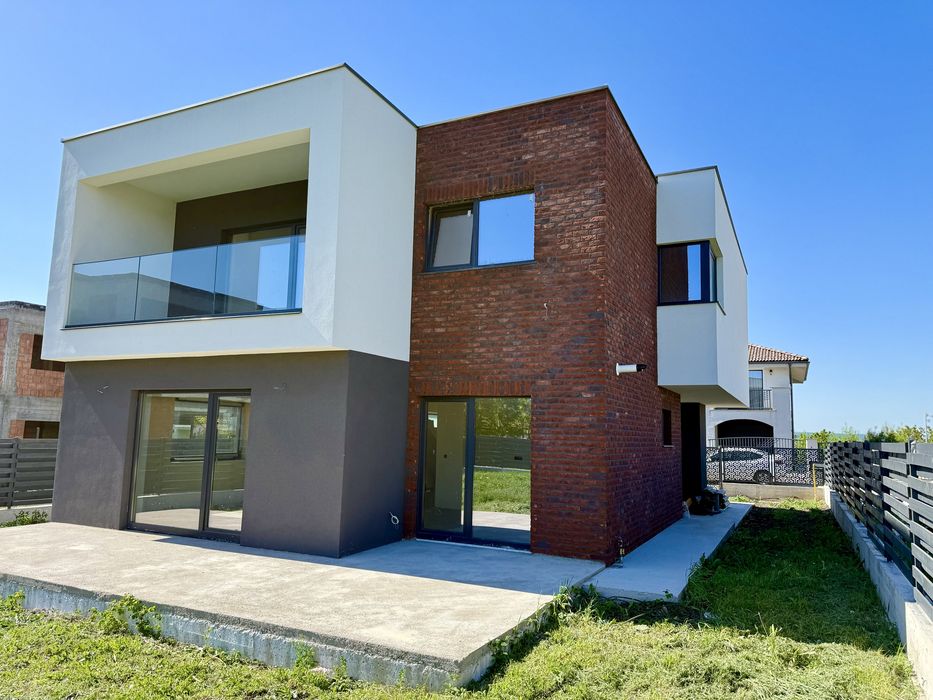 Casa Deosebita cu arhitectura minimalista, TVA inclus - View 2