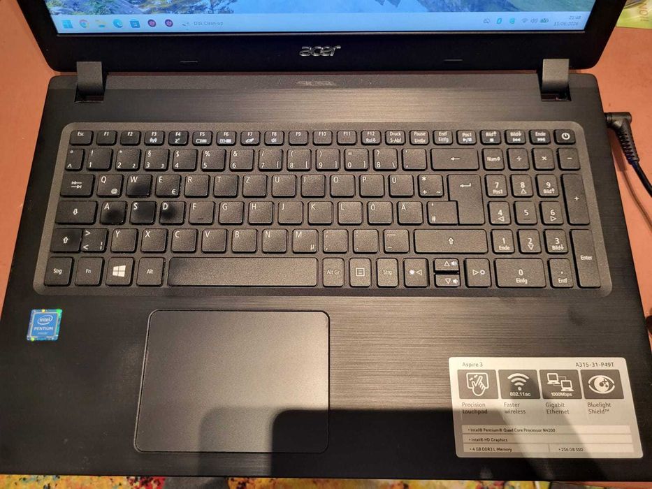 Acer Aspire A315-31-P49T 15.6" CPU Intel Pentium N4200 2.5GHz 4Gb DDR3 SSD 128Gb M2.Sata