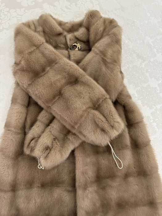 Продам норковую шубу