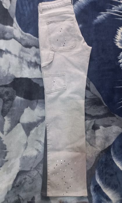 Джинсы флоаред...