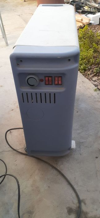 Обегреватор сотилади.