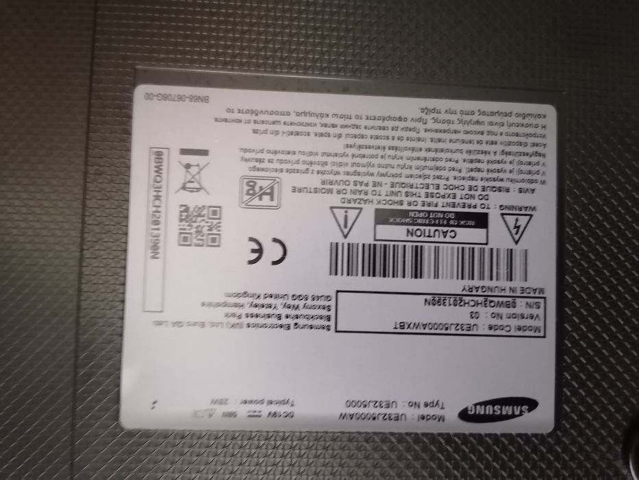 TV Samsung UE32J5000AW defect display