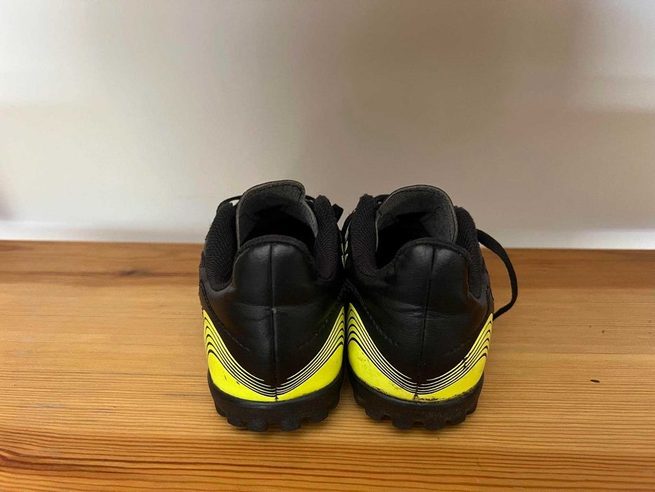 Детски Футболни Стоношки Adidas "Copa" (33 номер / UK:1)