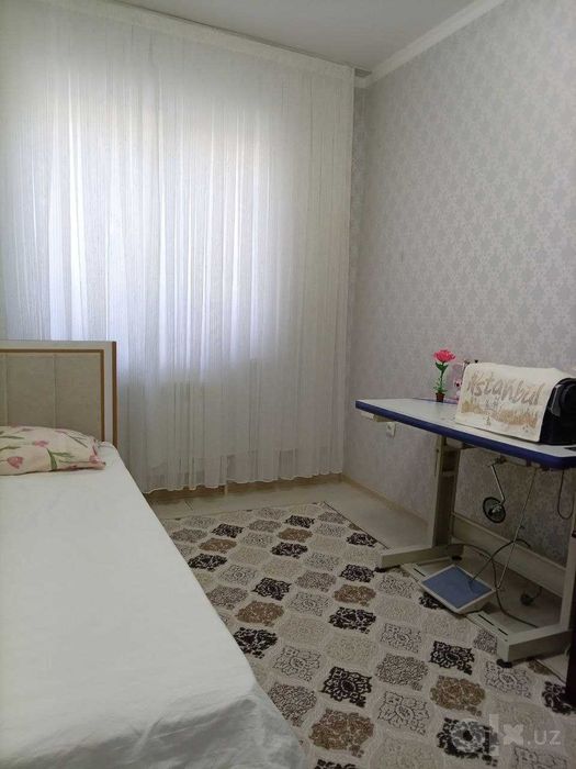Уй сотилади 1 чи кават, Alfraganus тамон 2-хона, 50 м2+16 м2 подвал