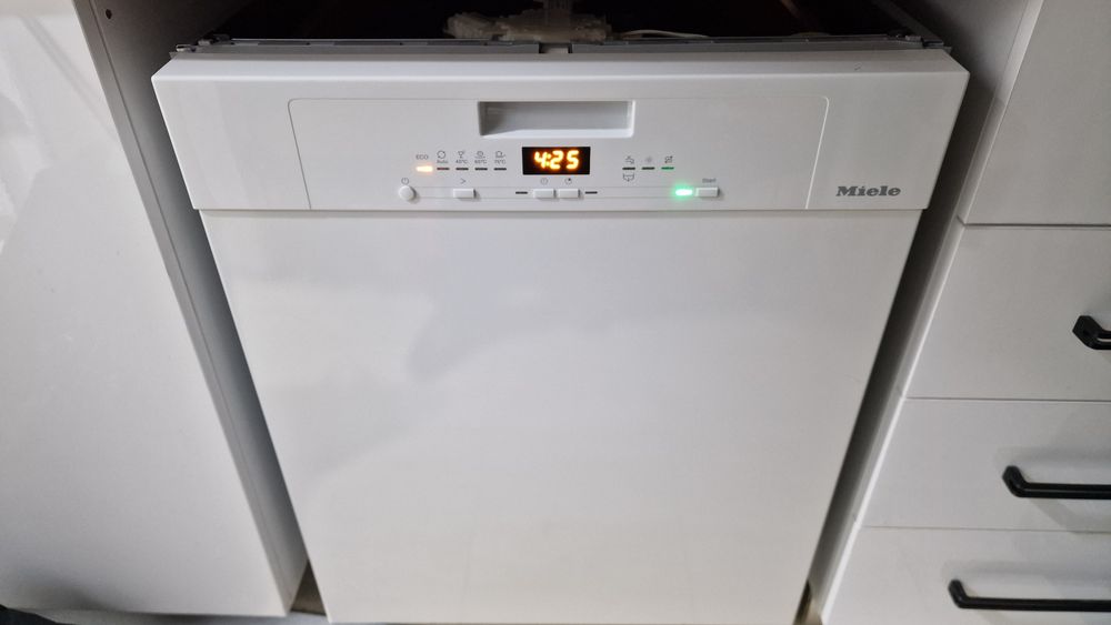 Masina de spalat vase miele