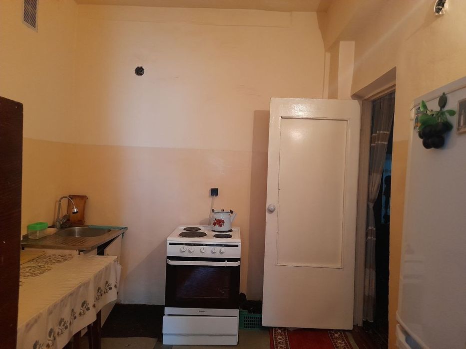 Срочно продаётся двухкомнатная квартира на массиве Водник