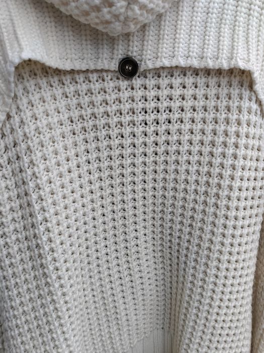 Жилетка с качулка плетена Gaudi