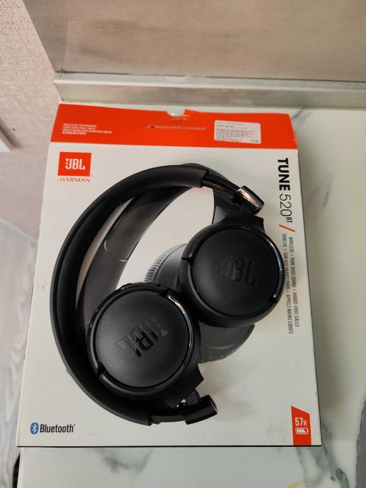 Наушники JBL tune 520 bt