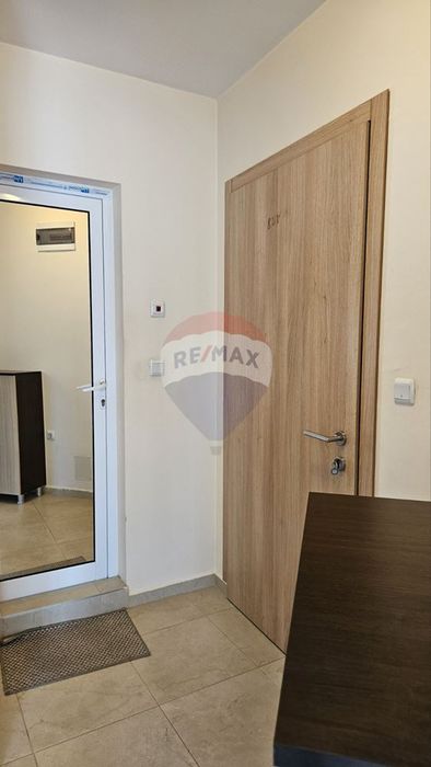 Дава се под наем Двустаен апартамент в Варна, Базар Левски - 68 кв.м за 408 € - Снимка #4