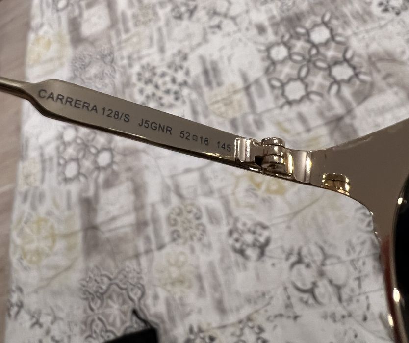 Carrera слънчеви очила