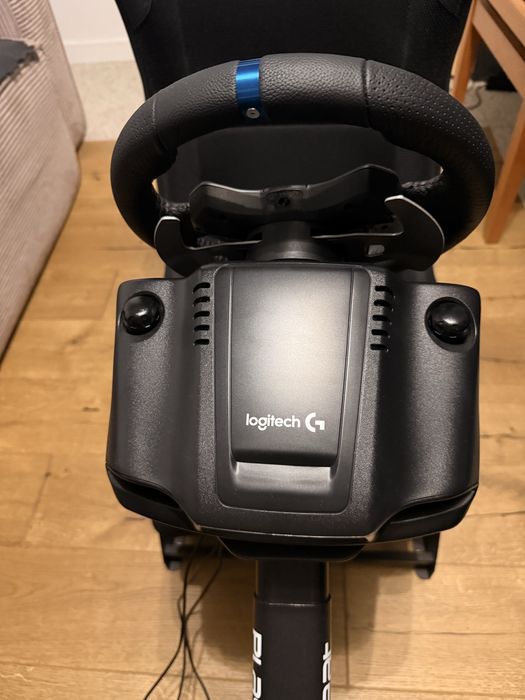 Volan Logitech Driving force G29 si scaun Playseat