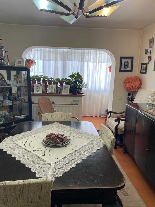 Apartament - 2 camere, decomandat, Ploiesti parc Aurora Vest