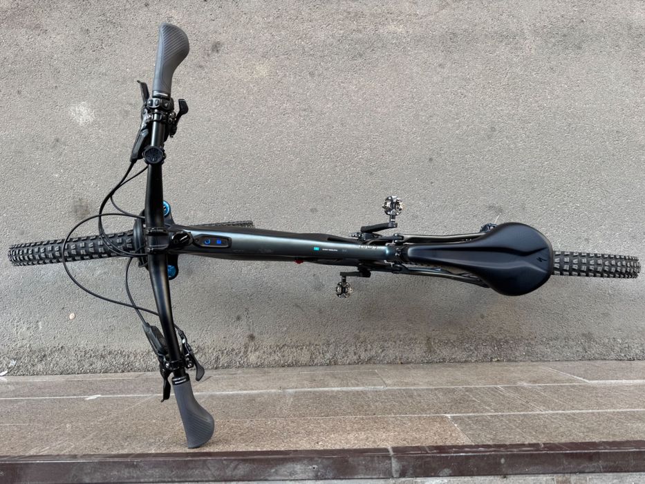 Specialized Turbo Levo SL Expert Carbon.