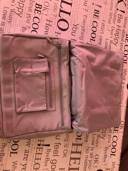 Стилна дамска чанта за лаптоп или документи