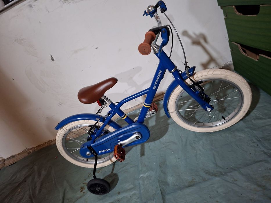 Vând biciclete de 16 BTWIN preț 520ron
