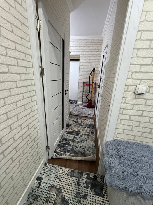 срочна 2 хона сотилади