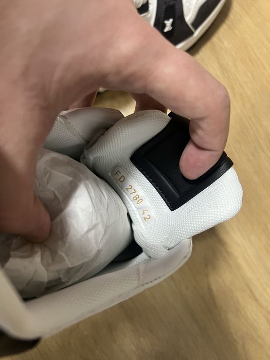 Adidasi Louis Vuitton Trainers Black/White