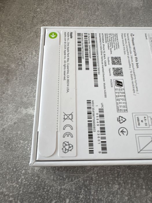 iPHONE 15 128 GB black 5G