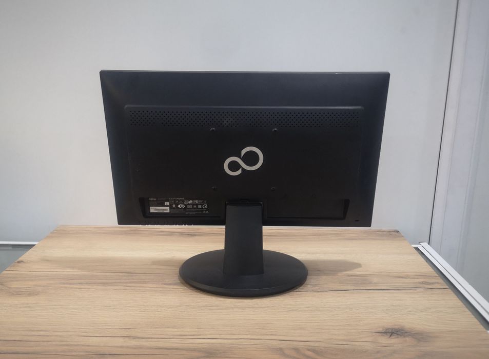 Монитор Fujitsu E20T-7LED
