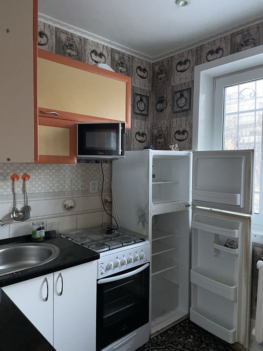 Сдам в центре длительно