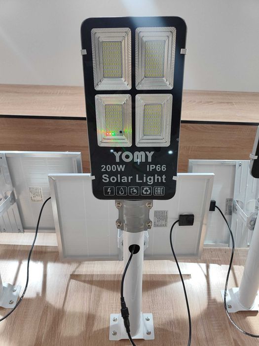 YOMY Солнечный прожектор 200Ватт