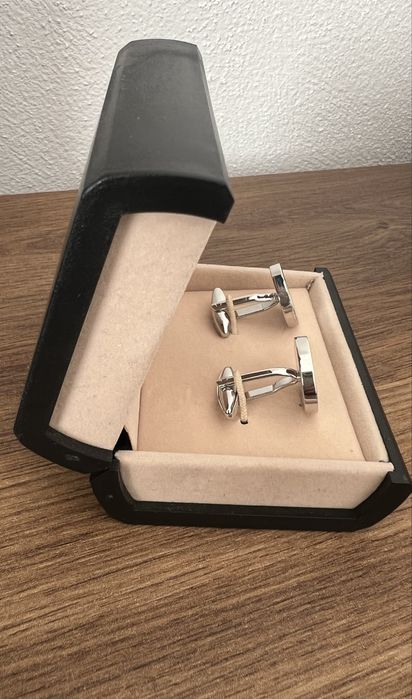 Butoni eleganti  barbati