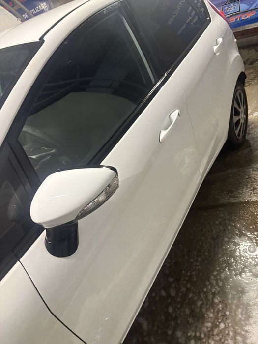 FORD Fiesta 2014 — imagine 4