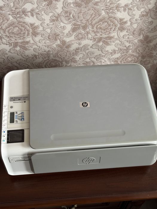 Срочно! Продаю МФУ HP PSC 4283
