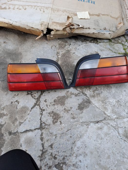 Останали части за БМВ е36 купе преден капак нов маска фарове нова