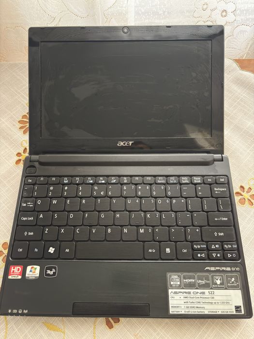 Acer Aspire One 522 (mini laptop)