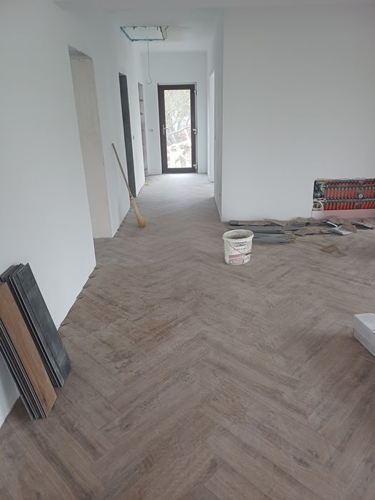 Execut amenajări interioare și exterioare de calitate