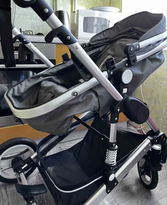 Продам коляску  трансформер Belecoo 535