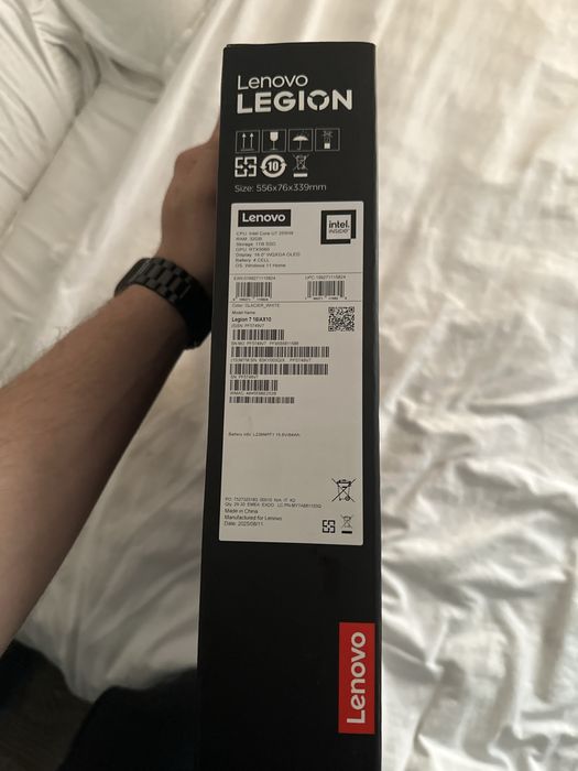 Vand Lenovo Legion 7 Gaming Laptop -240Hz, Nvidia GeForce RTX 5060 8GB, Intel Core Ultra 7 255HX, RAM 32GB, 1T SSD,