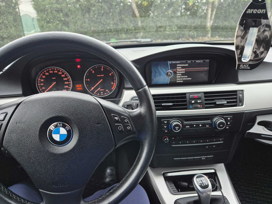 Bmw seria 3 2011