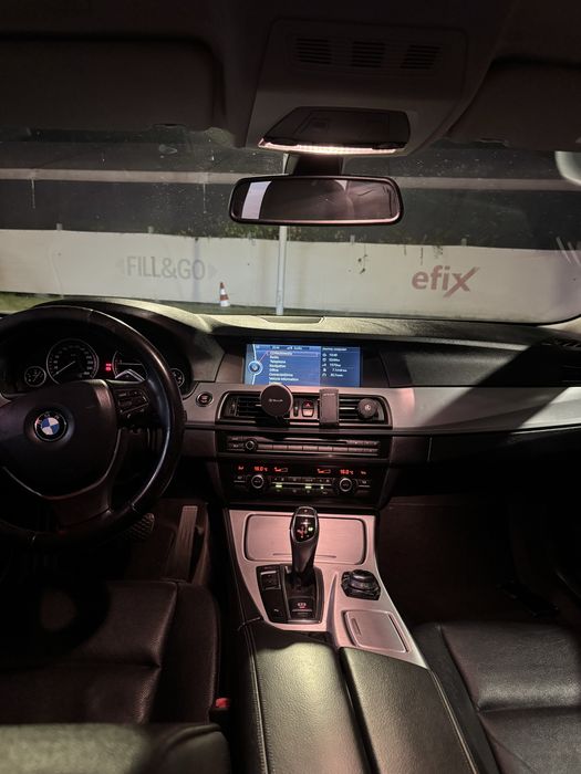 Vand/ schimb bmw f11 cu masina electrica