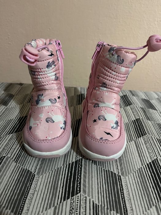 Детски апрески с каракул