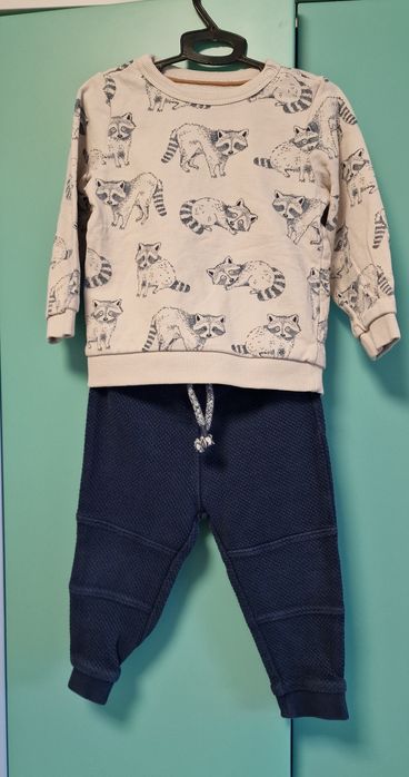 Lot haine marimea 80