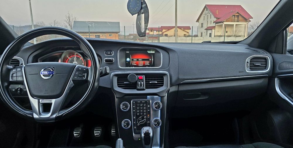 Volvo V40 R design 2016 Euro 6